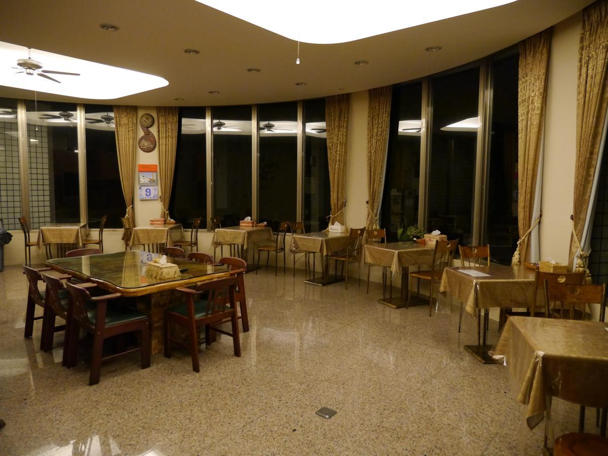 Da-Tong Vacation Hotel Chenggong Bagian luar foto
