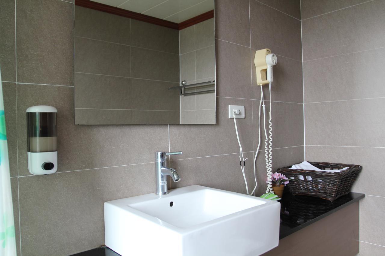 Da-Tong Vacation Hotel Chenggong Bagian luar foto