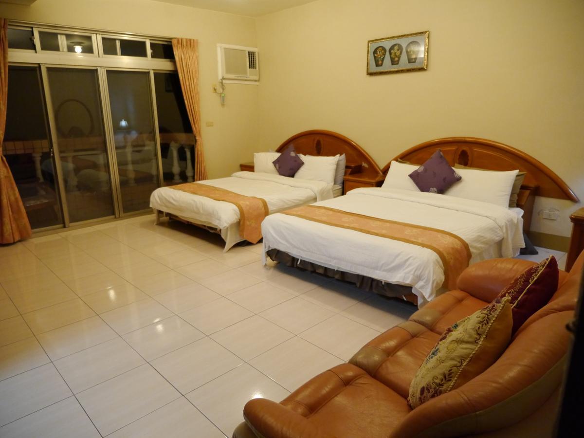 Da-Tong Vacation Hotel Chenggong Bagian luar foto
