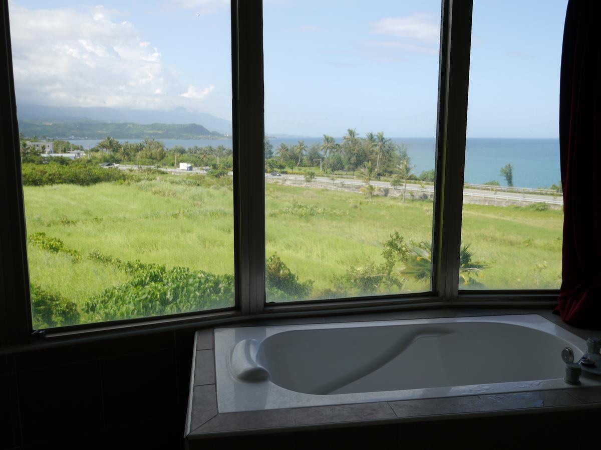 Da-Tong Vacation Hotel Chenggong Bagian luar foto